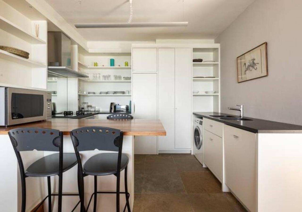 Seaview Apartment In Muizenberg Eksteriør billede
