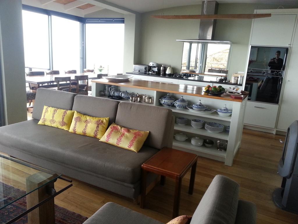 Seaview Apartment In Muizenberg Eksteriør billede
